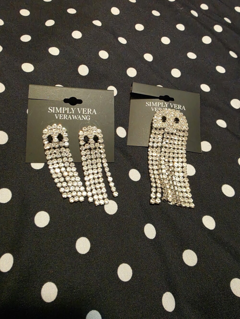 Simply Vera Wang Rhinestone Ghost Set